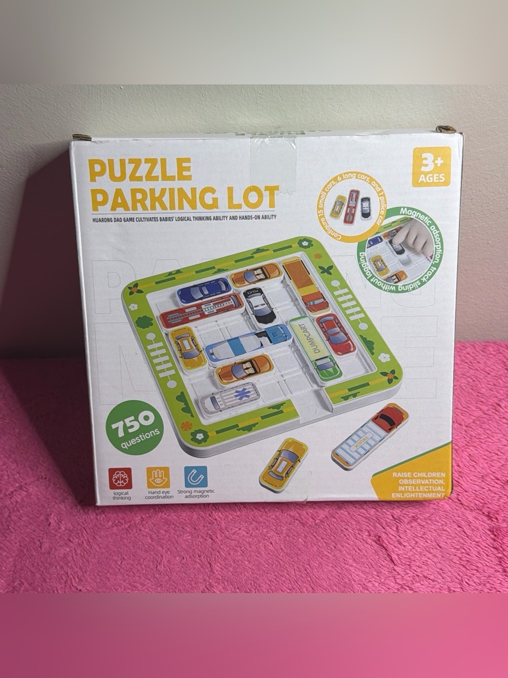 Puzzle Parking Lot Magnetic Car Puzzle - Green